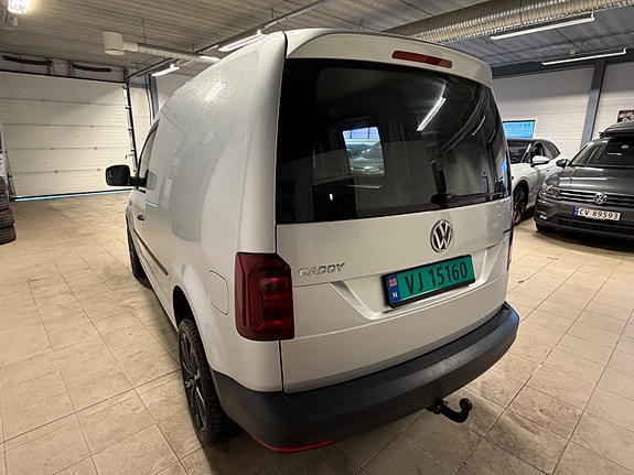 Volkswagen Caddy 10 of 24
