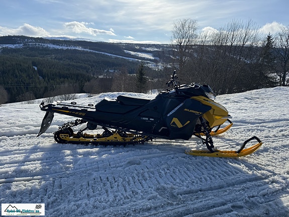 Ski-doo Summit Neo+ 3 of 4