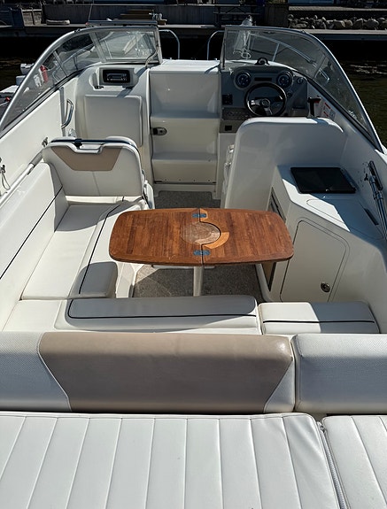 Bayliner 742 Cuddy m/Mercruicer 260 MPI V8 5,0 liter 7 of 25
