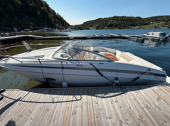 Bayliner 742 Cuddy m/Mercruicer 260 MPI V8 5,0 liter 5 of 25