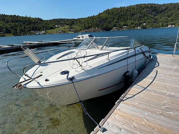 Bayliner 742 Cuddy m/Mercruicer 260 MPI V8 5,0 liter 3 of 25