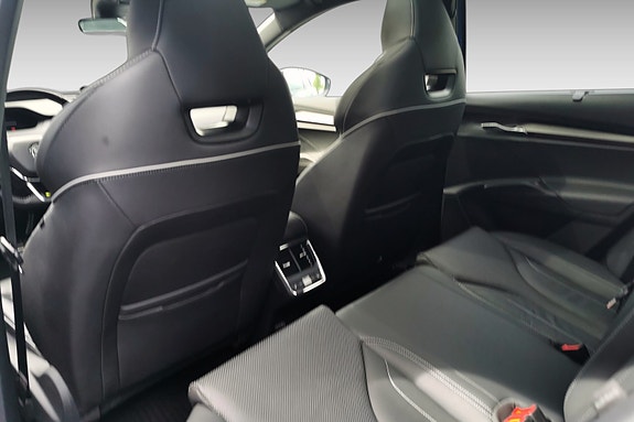 Skoda Enyaq Coupe RS 16 of 28