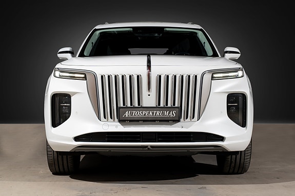 Hongqi E-HS9 3 of 5