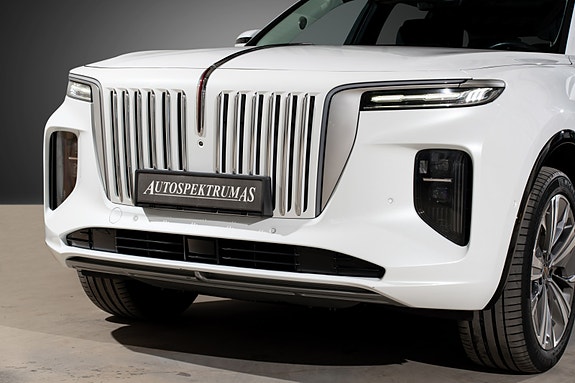 Hongqi E-HS9 2 of 5