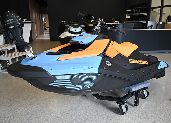 Sea-Doo Spart Trixx 3 of 5