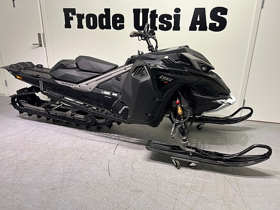 Lynx Shredder RE 3700 850 E-tec Turbo ⛱️Tilbud 3 of 5