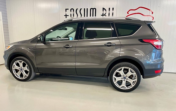 Ford Kuga 10 of 30