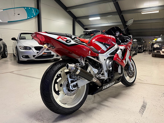 Yamaha R6 YZF R6 MYE PÅKOSTET//NYE DEKK//LAV KM//GODKJENT EKSOS 3 of 5