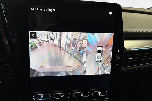 360° ryggekamera og parkeringssensorer