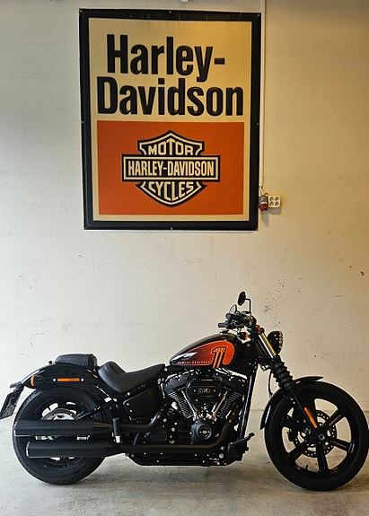 Harley-Davidson FXBBS Street Bob 114 4 of 5