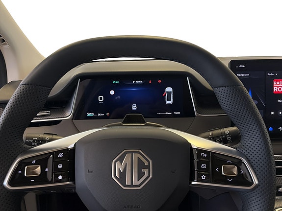 MG S6 8 of 11