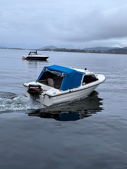 Båt til utleie / boat for rent 3 of 9