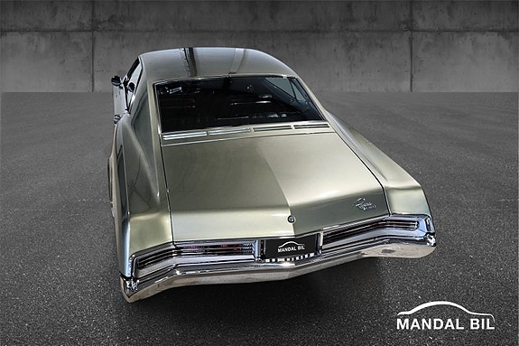 Buick Riviera 11 of 30