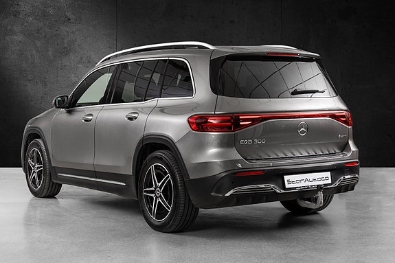 Mercedes-Benz EQB300 5 of 5