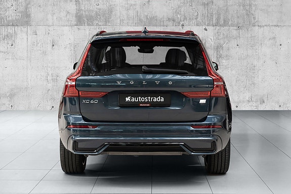 Volvo XC60 5 of 30
