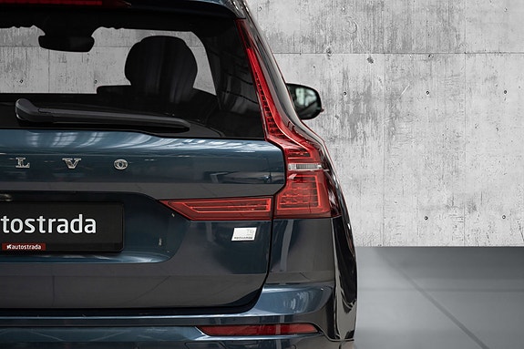 Volvo XC60 4 of 30
