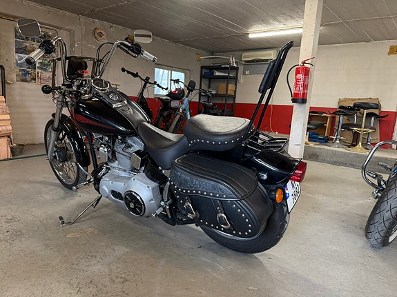 Harley-Davidson FXST Softail Standard / Custom 3 of 5