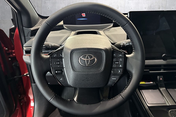 Toyota bZ4X 13 of 18