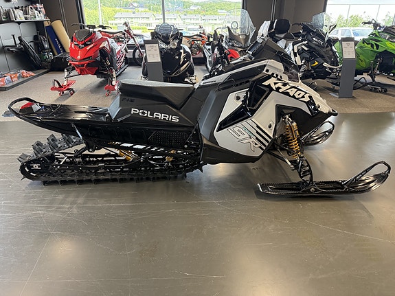 Polaris 9R RMK Khaos Slash 3 of 5