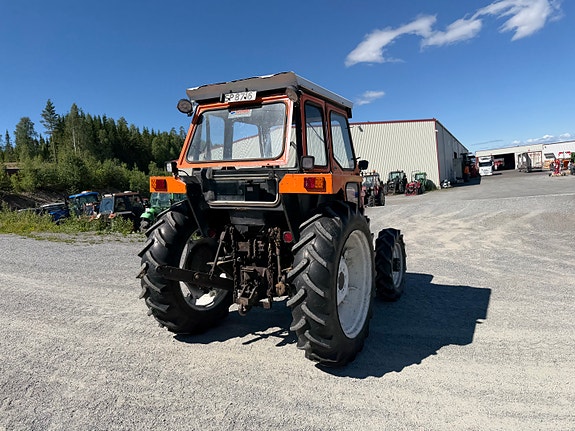 Fiat R450 12 of 30