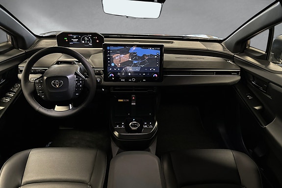 Toyota bZ4X Touring 12 of 30