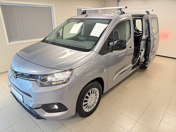 Toyota Proace City 3 of 5