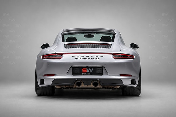 Porsche 911 Carrera 4 GTS 5 of 5