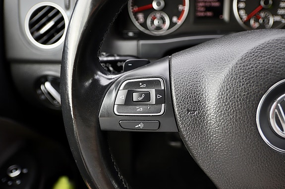Volkswagen Golf Plus 17 of 30