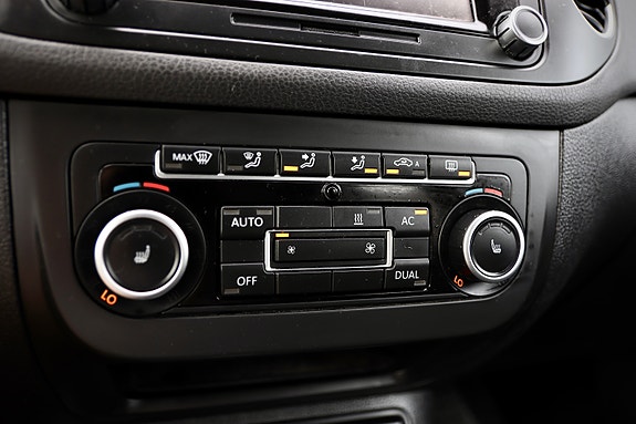 Volkswagen Golf Plus 28 of 30