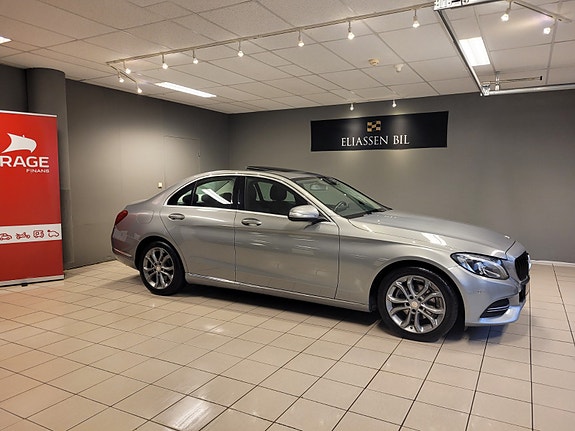 Mercedes-Benz C-Klasse 3 of 5