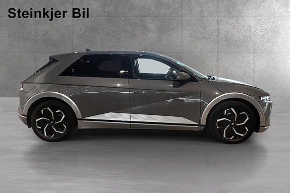 Hyundai Ioniq 5 4 of 5