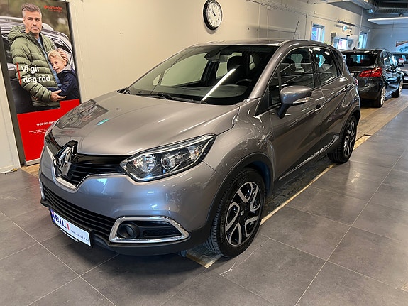 Renault Captur 2 of 5