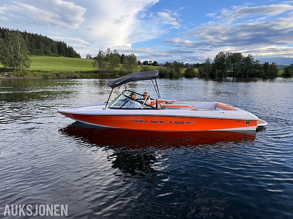 Ski Nautique vannskibåt 200 med registrert Gaupen henger tilpasset båten. 3 of 5