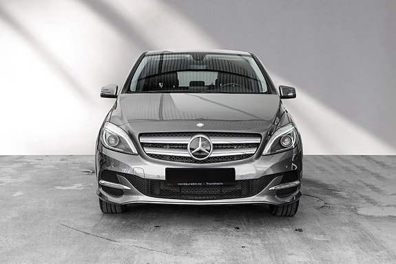 Mercedes-Benz B-Klasse 3 of 5