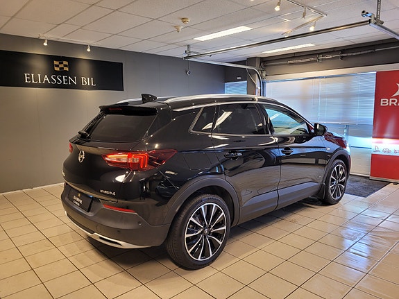 Opel Grandland X 5 of 5