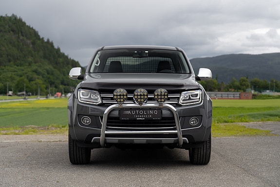 Volkswagen Amarok 9 of 18