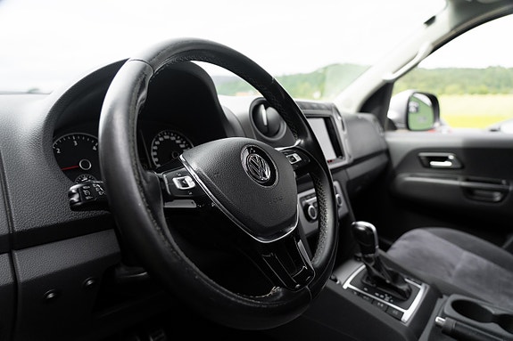 Volkswagen Amarok 14 of 18