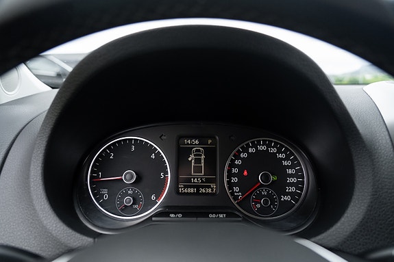 Volkswagen Amarok 15 of 18
