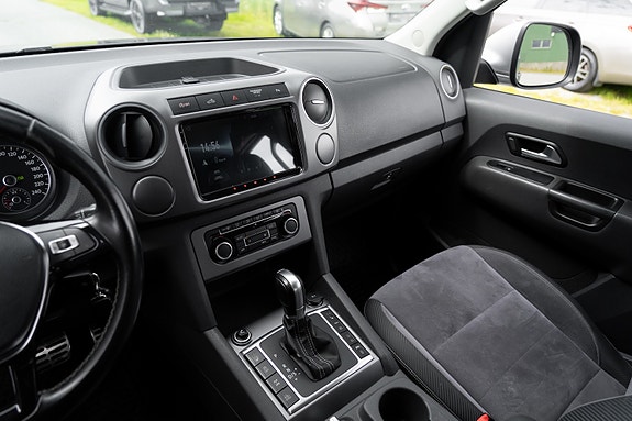 Volkswagen Amarok 16 of 18