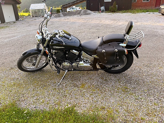 Yamaha XVS 650 Drag Star 2 of 5