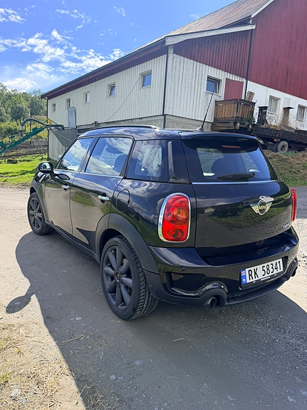 MINI Countryman Cooper S 5 of 5