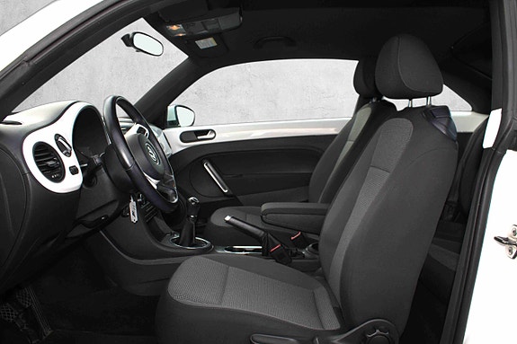 Volkswagen Beetle 13 of 29
