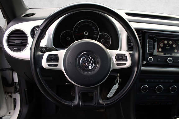 Volkswagen Beetle 24 of 29