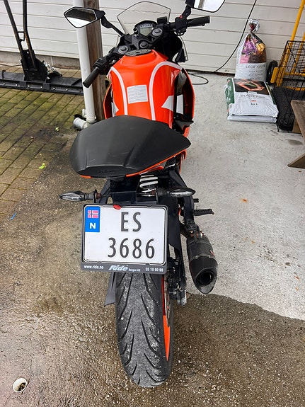 KTM RC 125 4 of 5