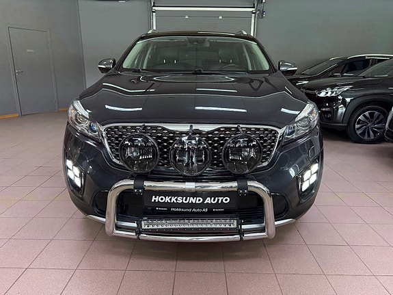 Kia Sorento 4 of 5