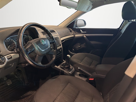 Skoda Octavia 7 of 11