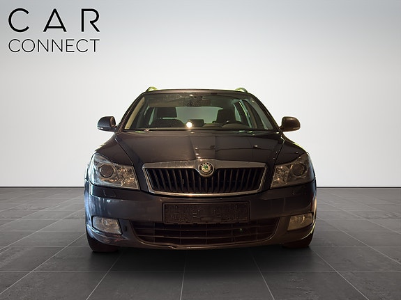 Skoda Octavia 6 of 11