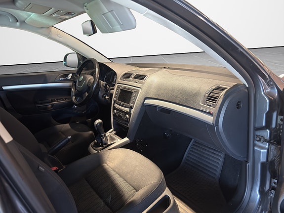 Skoda Octavia 10 of 11
