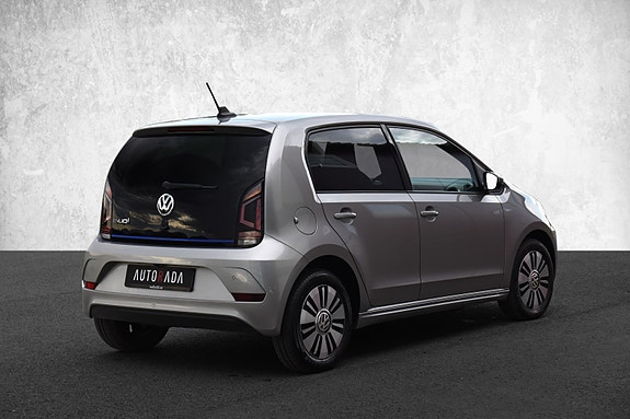 Volkswagen UP! 3 of 5