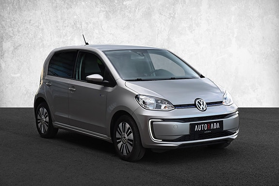 Volkswagen UP! 2 of 5